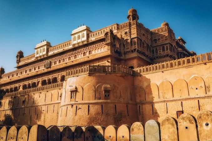 Varanasi Bodhgaya Tour Package