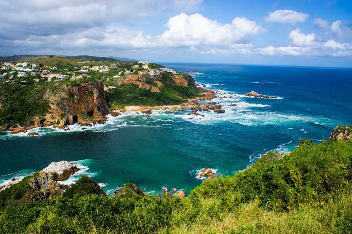 South African Wonders: A Journey Through South Africa, Knysna, and Johannesburg