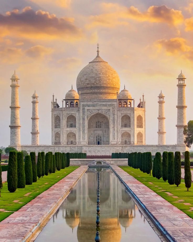 Grand Delhi Agra Jaipur Tour